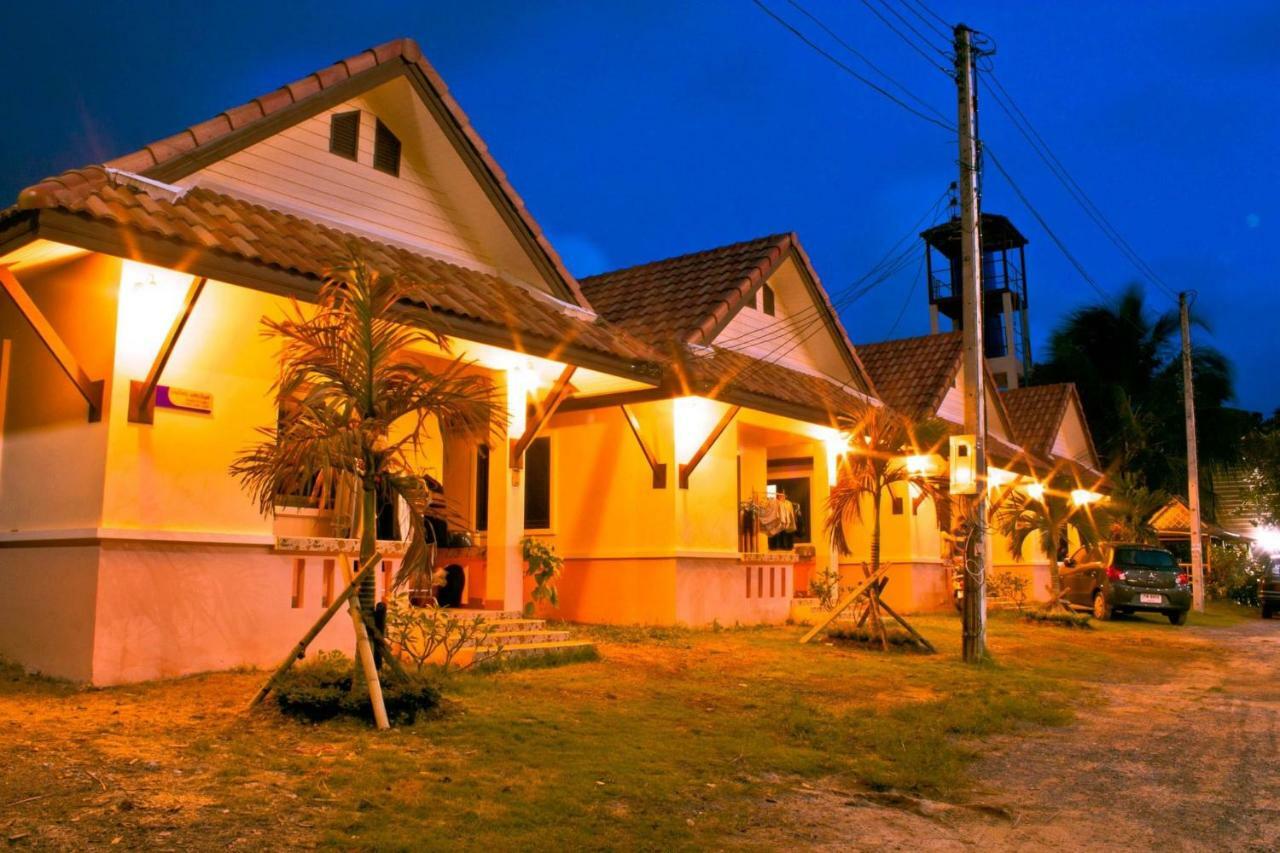 Bannamkang Hotel Nai Yang Exterior photo